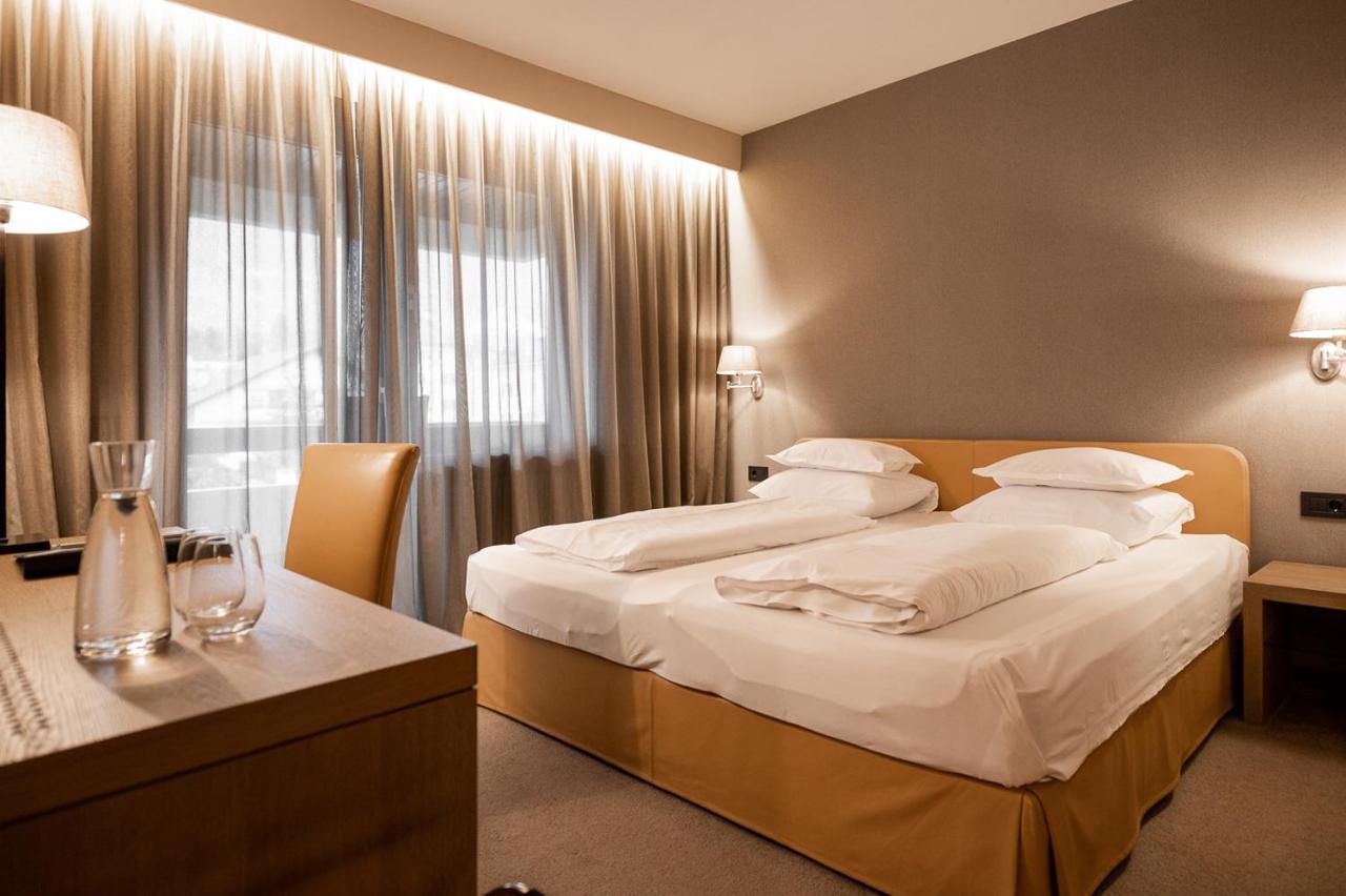 Hotel Pollinger Merano Esterno foto